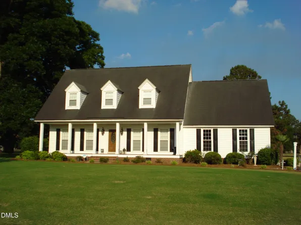 41 Sandy Ridge Rd, Dunn, NC 28334