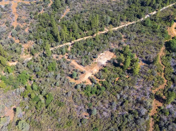 12996 Deadmans Flat Rd, Grass Valley, CA 95949