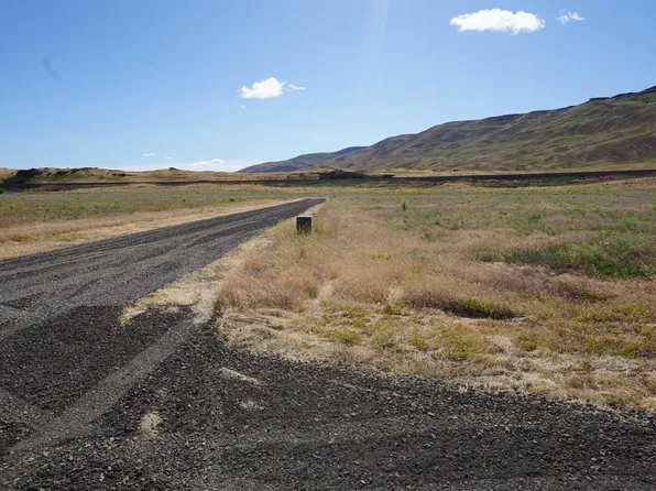 3000 Nka Hansen Rd, Prosser, WA 99350