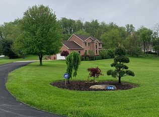 388 Glen Elm Dr, New Cumberland, WV 26047