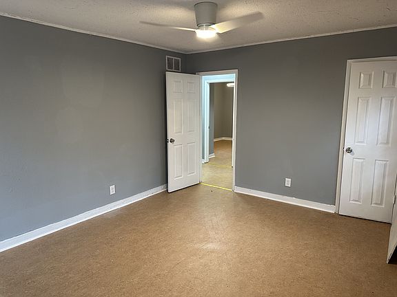 2nd image of 318 Gardendale Dr