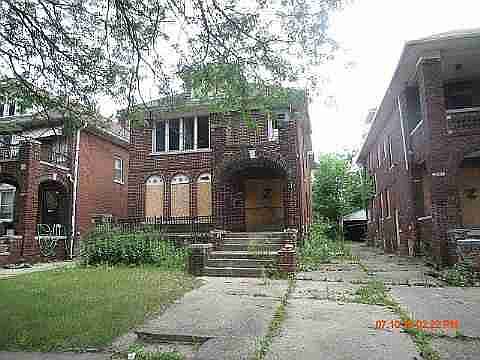 3343 Fullerton