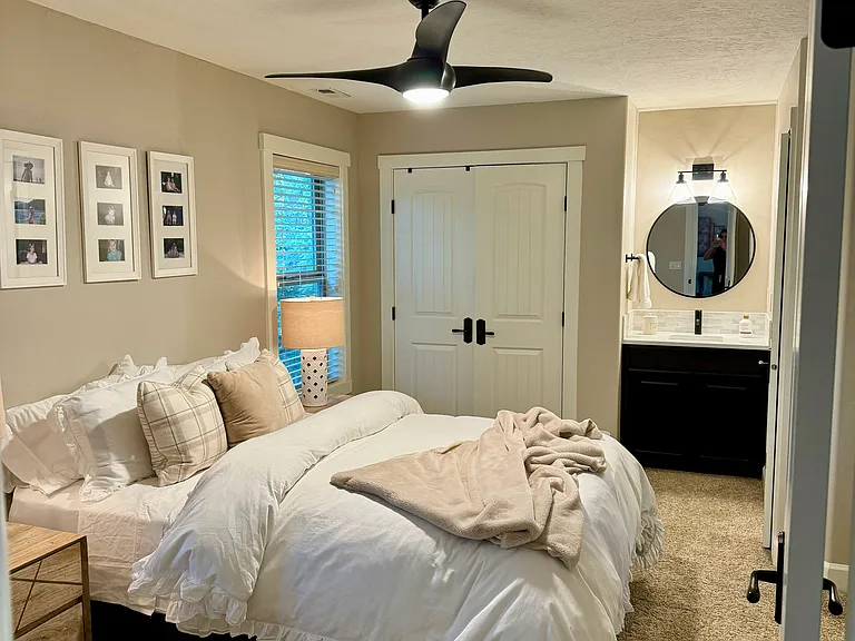 1020 Cedar Ln — Photo 17