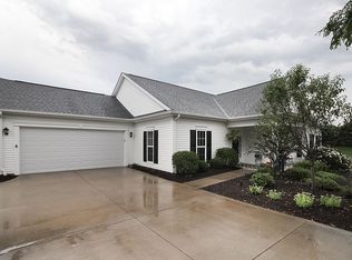 505 Eastarbor Ln, Brunswick, OH 44212