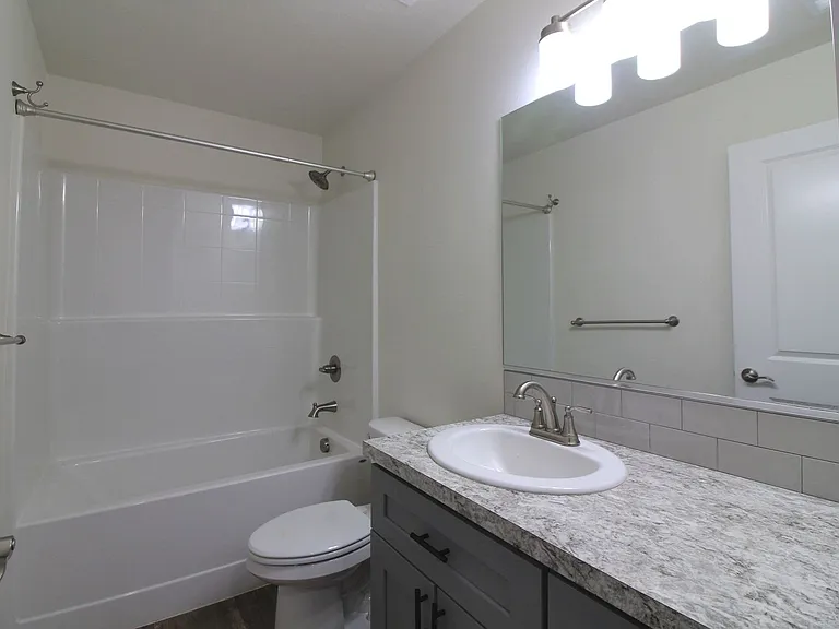 1073 S Cedar Pl — Photo 11