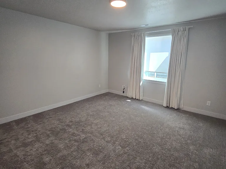 3253 W Oxford Loop — Photo 7