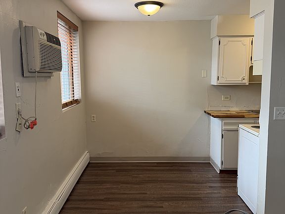 5th image of 3636 Minnehaha Ave