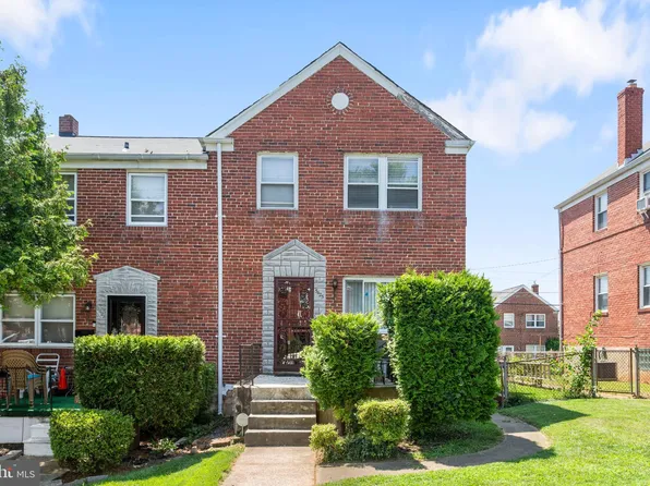 5425 Whitlock Rd, Baltimore, MD 21229