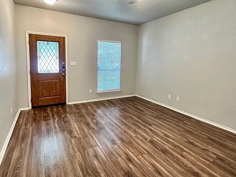 3403 Alonzo Flds — Photo 6