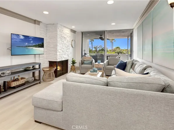 781 Avocado Ave, Corona Del Mar, CA 92625