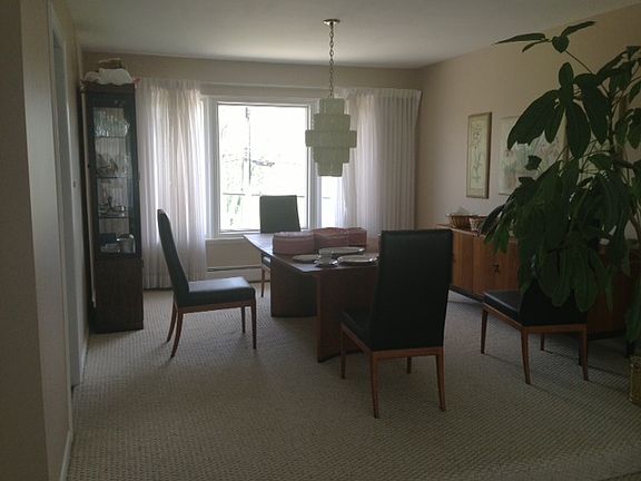5th image of 5229 Greenbriar Dr