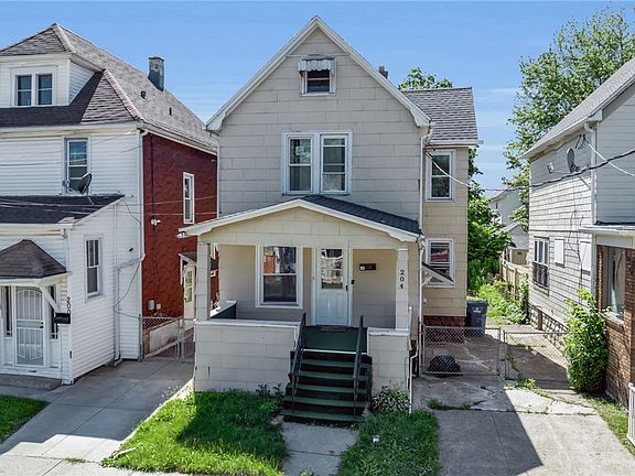 2nd image of 204 Floss Ave