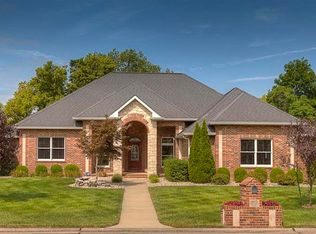 1905 Birchfield Ct, O Fallon, IL 62269