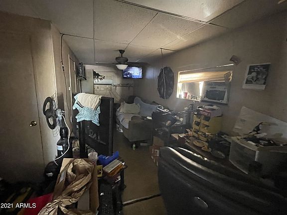 3rd image of 9405 E Emelita Ave