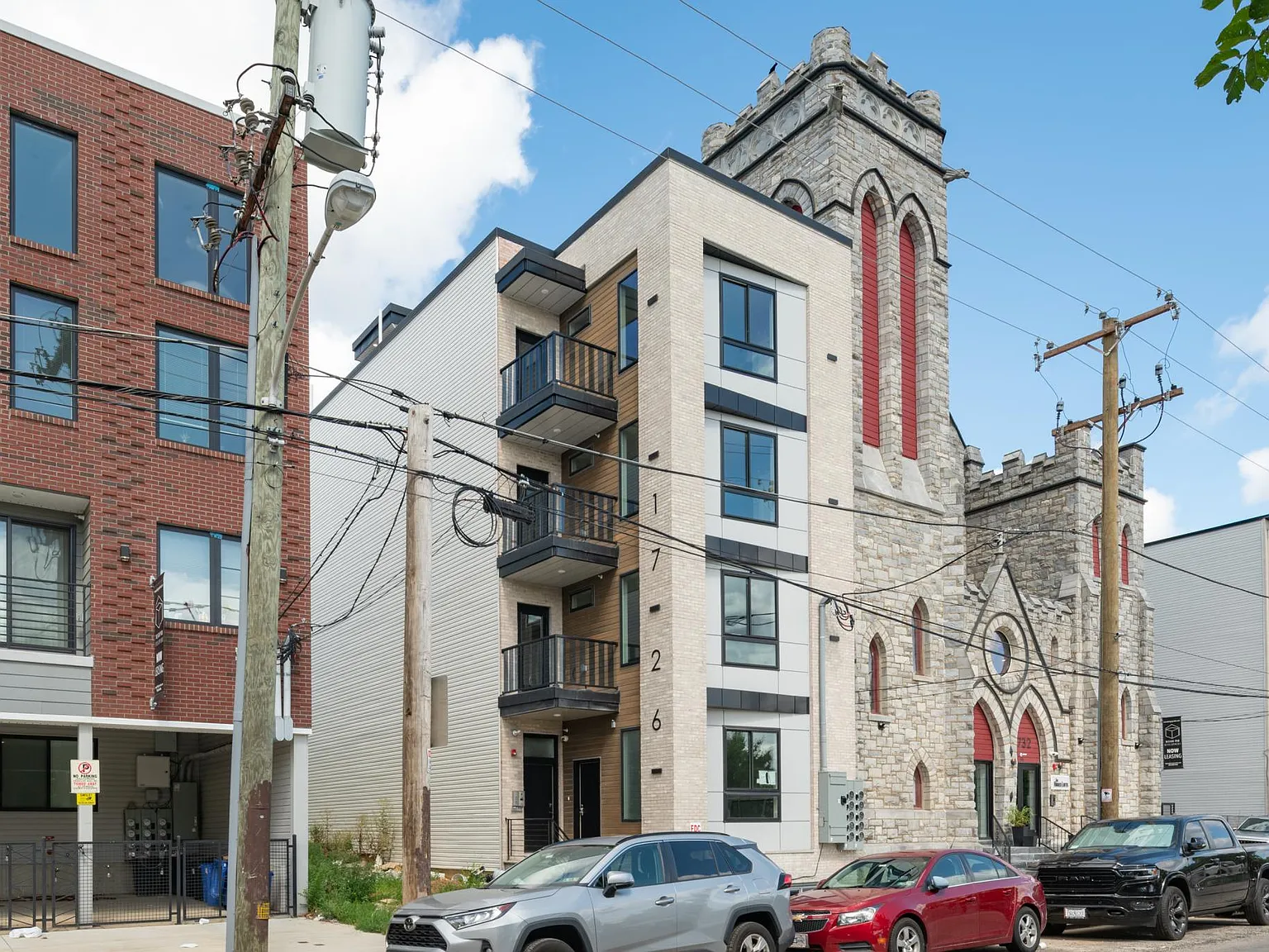 2 bed, 1300 sqft, $1,650 — Photo 3