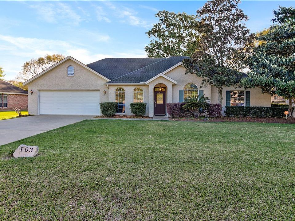 1st image of 103 Oakdale Dr