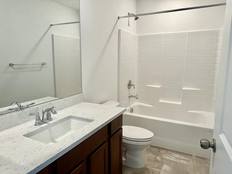 5595 Erindale Terrace Ave — Photo 11