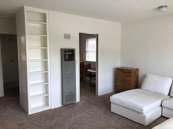 5th image of 1123 N Glenoaks Blvd