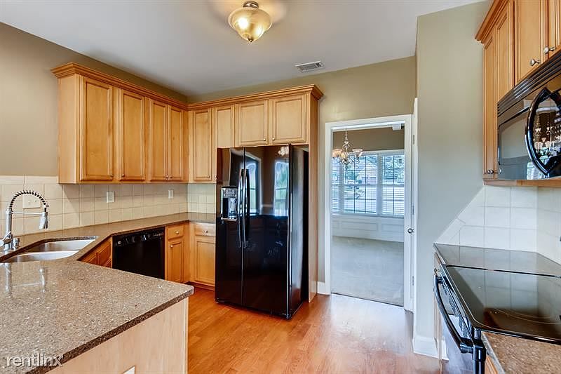 3067 Hollowstone Dr, Loganville, GA 30052 Zillow