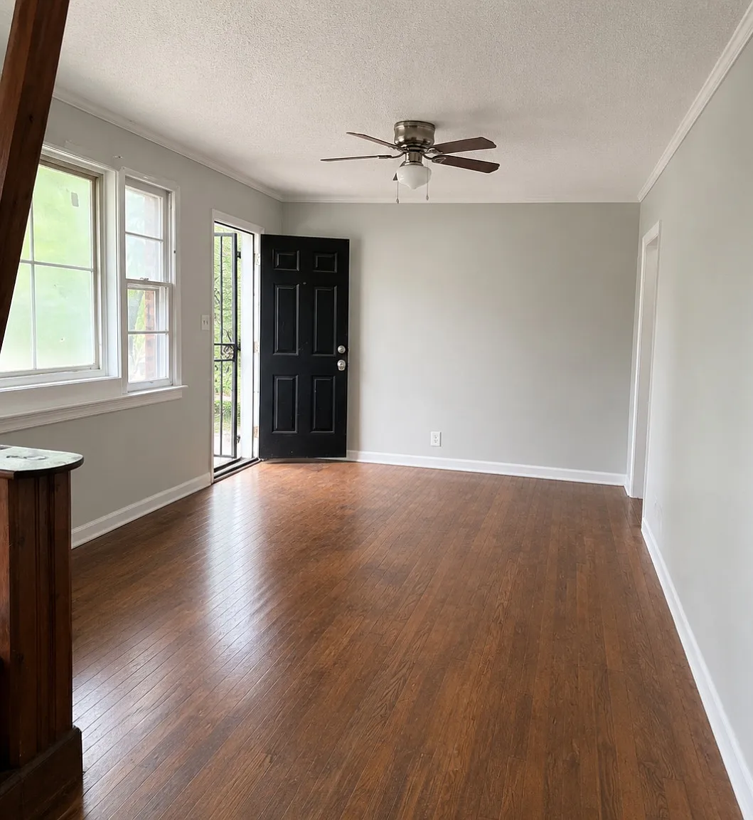 1226 Baker Dr — Photo 4