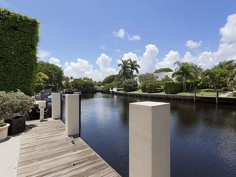 377 E Coconut Palm Rd — Photo 55