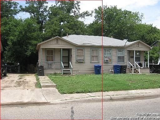 2nd image of 809 W Winnipeg Ave