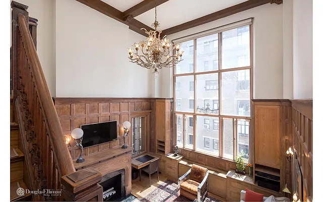 Sold by Douglas Elliman | media 32