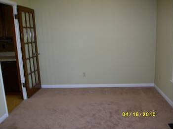 3rd image of 114 Carole Dr