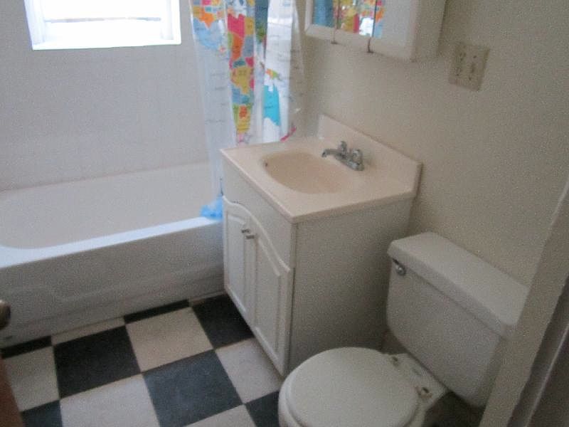 2nd image of 212 Hemenway St #74