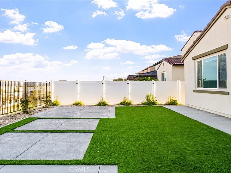 41414 Harvey Mudd Dr — Photo 17