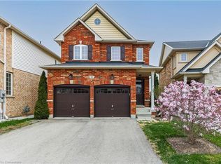 44 Connell Cres, Hamilton, ON L9C0C8