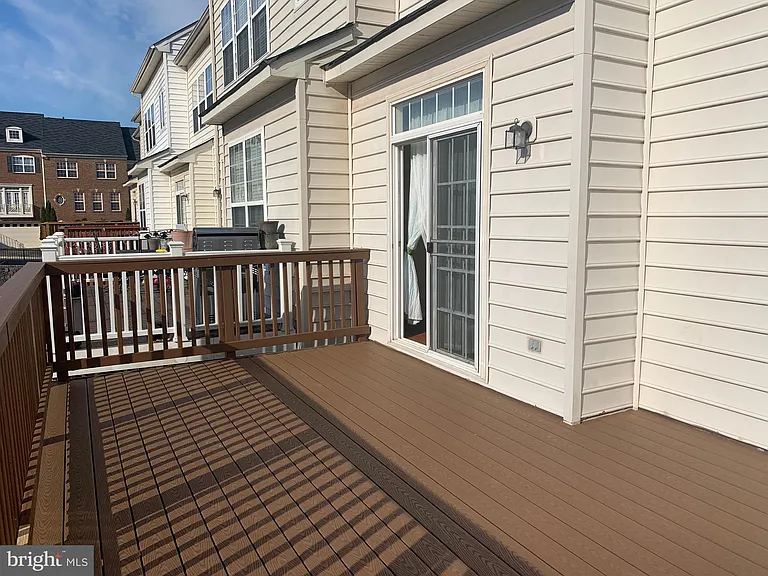 9793 Corbett Pl — Photo 27