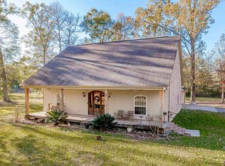 15019 Peairs Rd, Pride, LA 70770