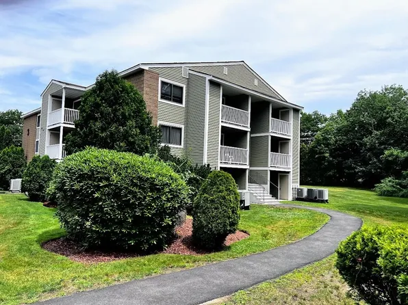 3 Bridgeview Cres #55, Tyngsboro, MA 01879