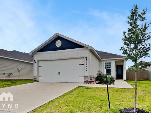 15468 Maple Terrace Dr, Conroe, TX 77303