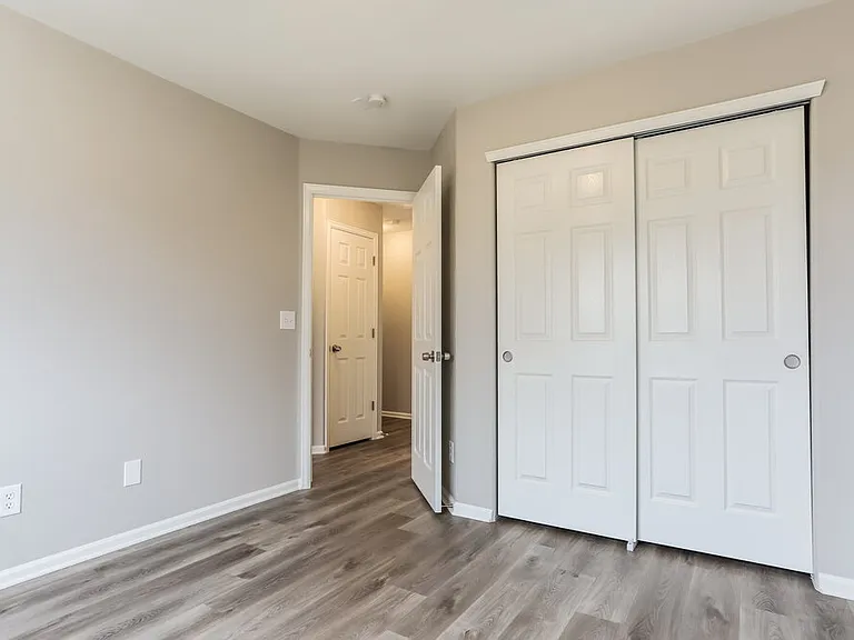 1162 S Fultondale Cir — Photo 14