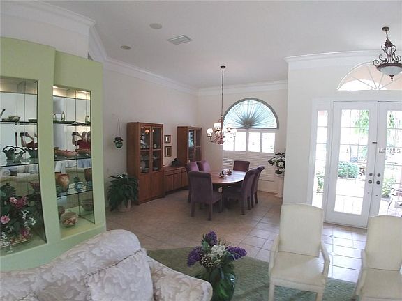 4th image of 2093 Sandhill Ln