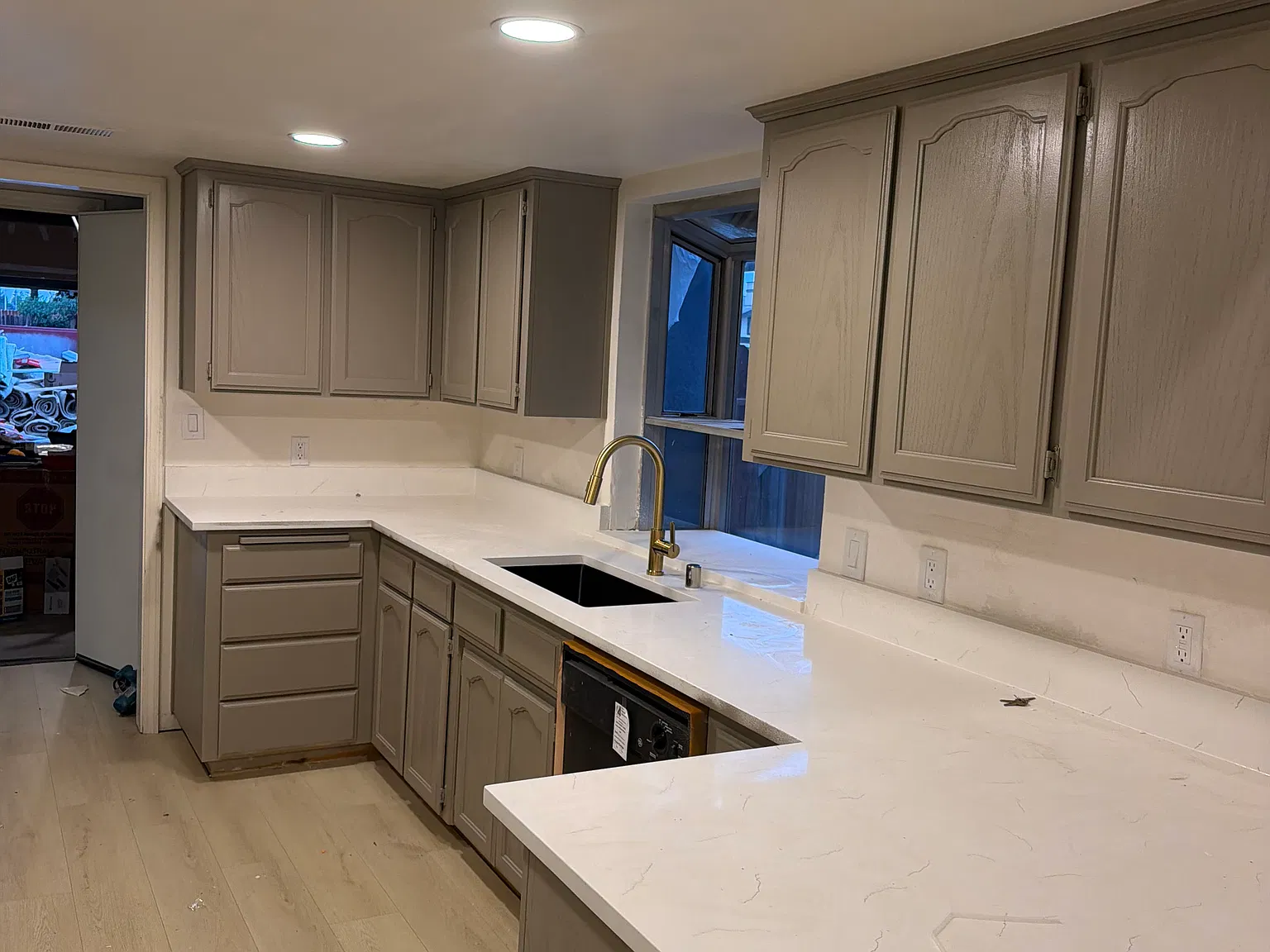 3 bed, 1512 sqft, $2,250 — Photo 2