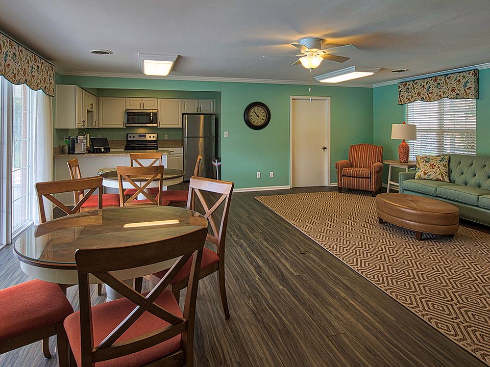 Resident community center