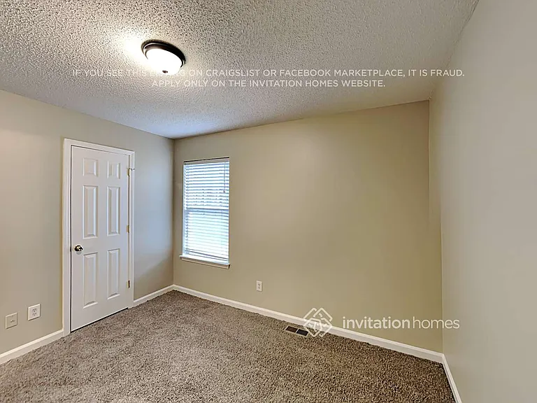 53 Millers Dr — Photo 11