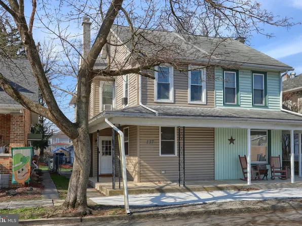 137 N Lincoln St, Palmyra, PA 17078