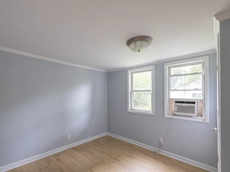 1022 Wood St — Photo 16