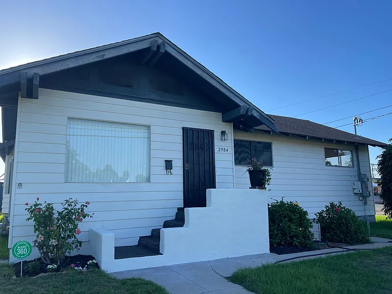 2984 Buena Vista Ave — Photo 22