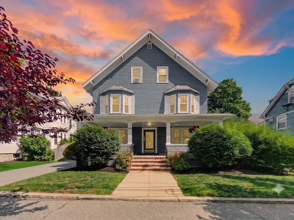 15 Lafayette St APT D, Wakefield, MA 01880