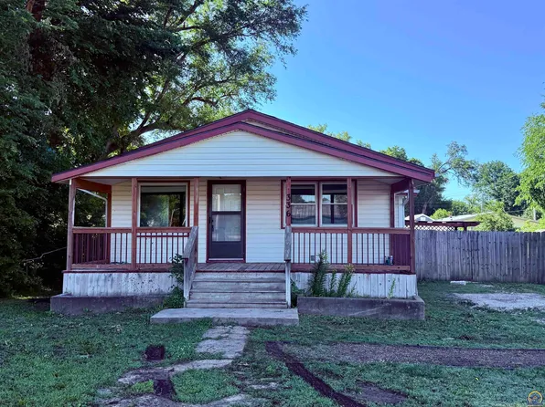 336 13th St, Ogden, KS 66517