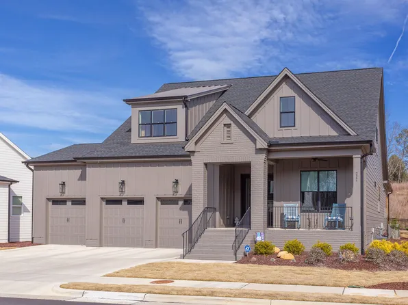 277 Monteith Dr, Chapel Hill, NC 27516