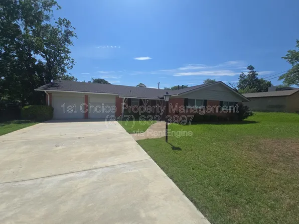 5621 Wedgworth Rd, Fort Worth, TX 76133