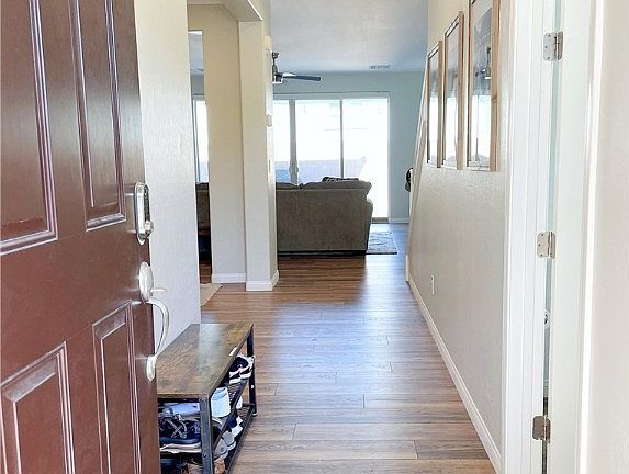 2nd image of 9436 Isla Lee Ave