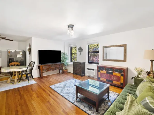 47-22 215th Place image 10 of 18