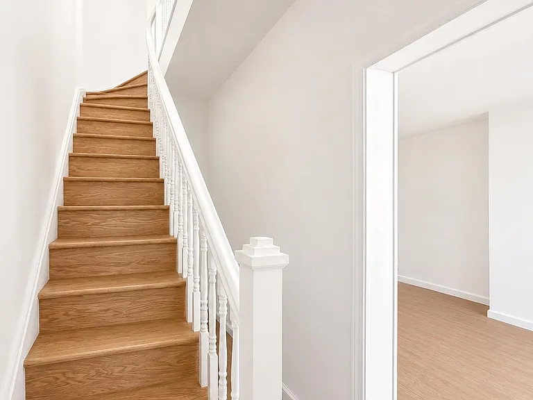 521 Mercer St #2 — Photo 11